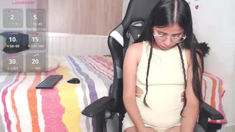 Snapshot of lisa_sexxy chatting on 11-22-25, 08:08 faisury online show from 11-22-25, 08:08