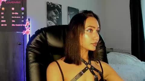 Lisa online show from 09-26-25, 11:36