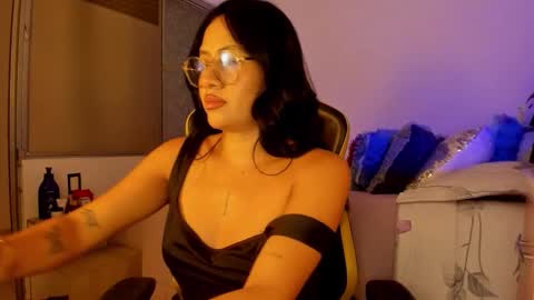 Lisa Thompson online show from 11-16-25, 12:16