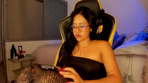 Lisa Thompson online show from 11-18-25, 05:23