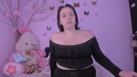 Snapshot of lisa_tennor chatting on 12-01-24, 07:03 Alisha Tennor online show from 12-01-24, 07:03