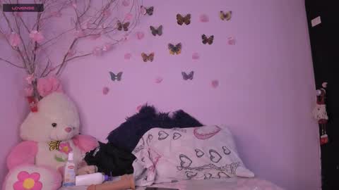 Snapshot of lisa_tennor chatting on 12-07-24, 02:31 Alisha Tennor online show from 12-07-24, 02:31