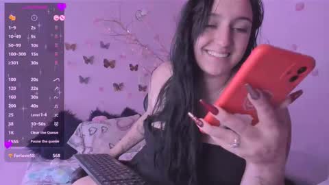 Snapshot of lisa_tennor chatting on 12-27-24, 07:35 Alisha Tennor online show from 12-27-24, 07:35