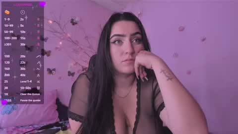 Snapshot of lisa_tennor chatting on 01-11-25, 10:18 Alisha Tennor online show from 01-11-25, 10:18