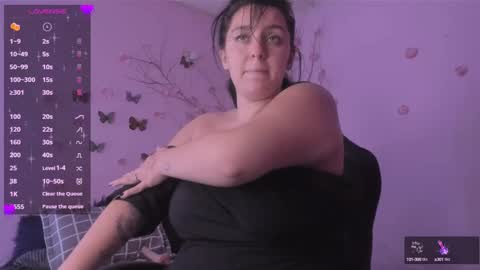 Snapshot of lisa_tennor chatting on 02-15-25, 08:11 Alisha Tennor online show from 02-15-25, 08:11