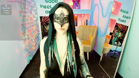 Lisa online show from 04-01-26, 05:30