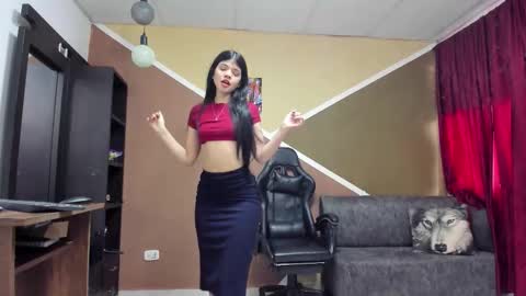 Lisa Gray Independent Model online show from 12-18-25, 08:04