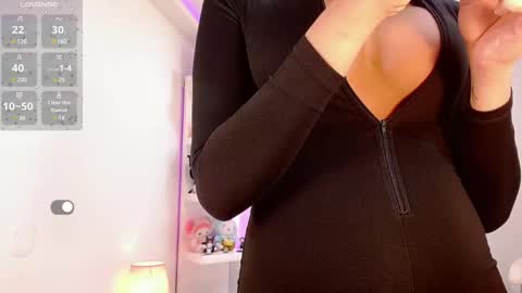 lisahadidd online show from 02-14-25, 05:51