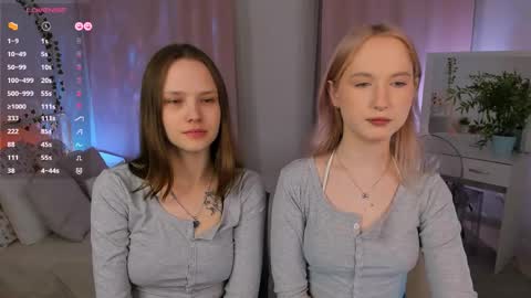Lisa blonde  Alisa brunette online show from 05-02-26, 09:31