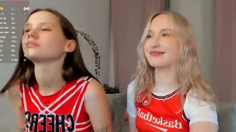 Snapshot of lisaluve chatting on 07-02-26, 03:23 Lisa blonde Alisa brunette online show from 07-02-26, 03:23