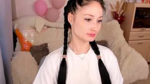 Lisa Moore online show from 03-24-26, 12:32