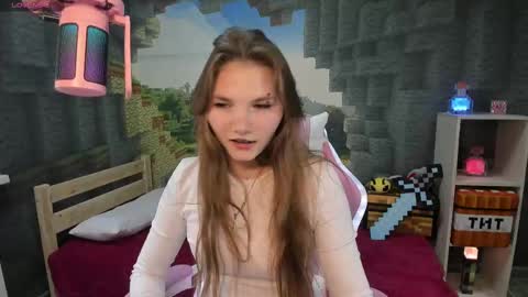 Lisa online show from 02-08-25, 08:10