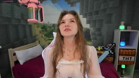 Lisa online show from 02-10-25, 09:47