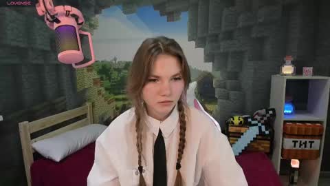 Lisa online show from 02-12-25, 12:16