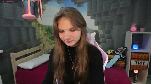 Lisa online show from 02-13-25, 08:55