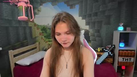 Lisa online show from 02-15-25, 04:12