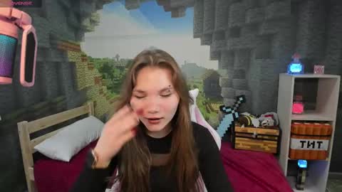 Lisa online show from 02-22-25, 11:57