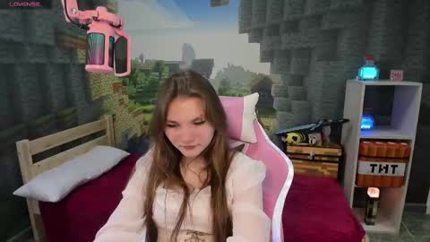 Lisa online show from 02-26-25, 09:27