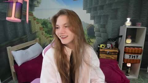 Lisa online show from 03-03-25, 05:18