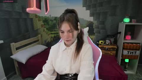 Lisa online show from 03-04-25, 05:24