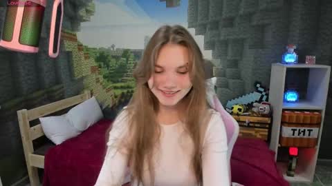 Lisa online show from 03-09-25, 05:39