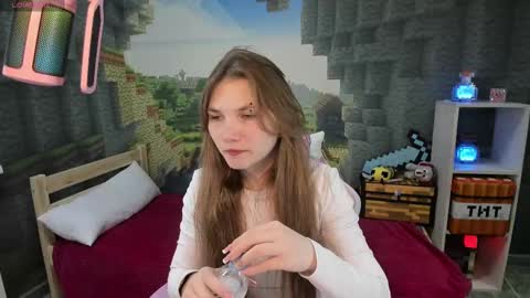 Lisa online show from 03-10-25, 12:18