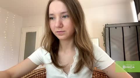 Snapshot of lisasmall chatting on 06-30-26, 03:46 lisasmall online show from 06-30-26, 03:46