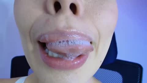 Lisbet online show from 02-04-26, 08:25