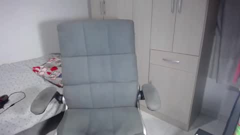 Lisa online show from 01-24-25, 12:52