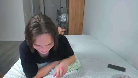 Alfie online show from 12-16-24, 08:16