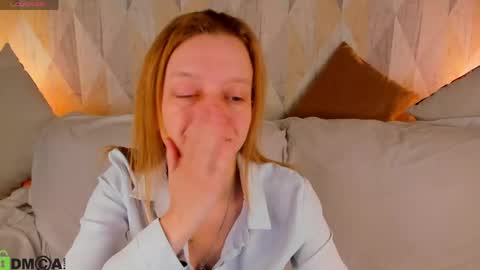 Lissa online show from 05-22-26, 02:08