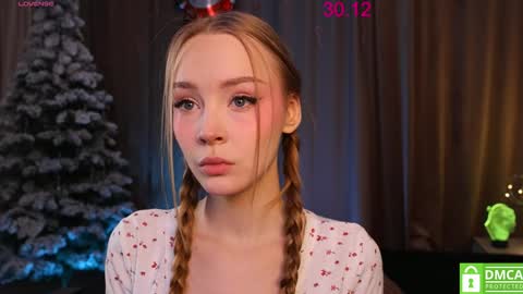 Snapshot of lissa_meooow chatting on 12-30-24, 03:47 your Liza again. Next stream Dec. 1 at 2 or 3 GMT online show from 12-30-24, 03:47