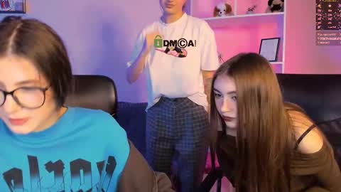 lissa_night online show from 12-01-25, 11:48