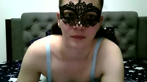 Lissa online show from 02-08-25, 07:16