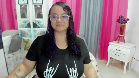 lissa online show from 04-15-26, 09:26