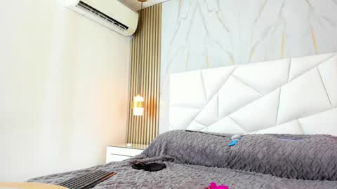 Lisseth Long  online show from 02-08-25, 08:42