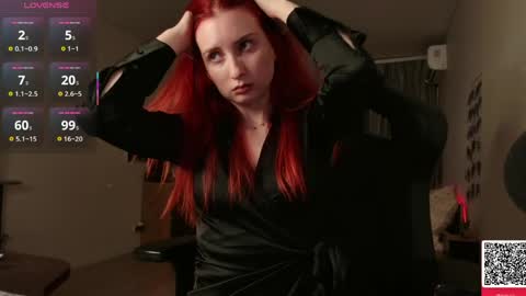 Snapshot of lisshoran chatting on 05-22-26, 10:54 Lissa online show from 05-22-26, 10:54