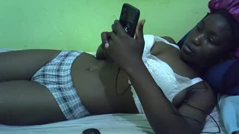 lisssa01 online show from 09-23-25, 07:33