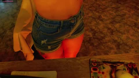 Liss online show from 11-13-25, 04:50