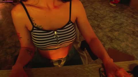 Liss online show from 11-19-25, 03:45