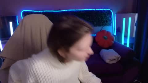 Snapshot of litabrom chatting on 11-15-25, 02:31 Lena online show from 11-15-25, 02:31