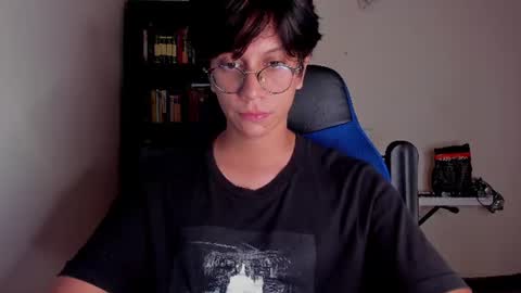 Literateboy online show from 06-11-26, 01:49
