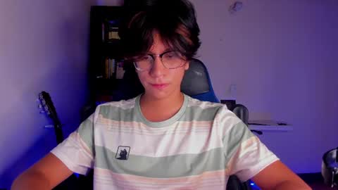 Literateboy online show from 07-22-26, 01:41