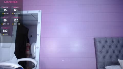 LOLA online show from 12-25-24, 06:20