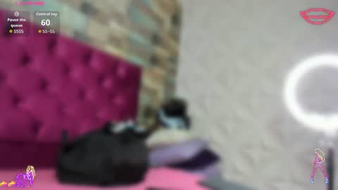 Snapshot of litlenessa_ chatting on 06-09-26, 01:01 VANESSA online show from 06-09-26, 01:01