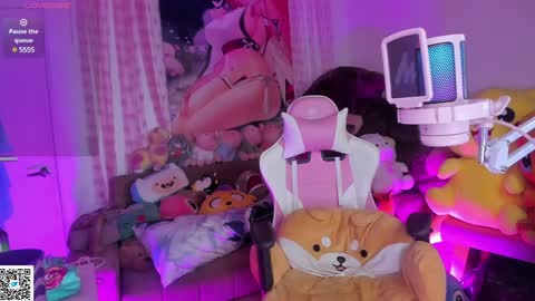 little ary online show from 12-22-24, 07:44