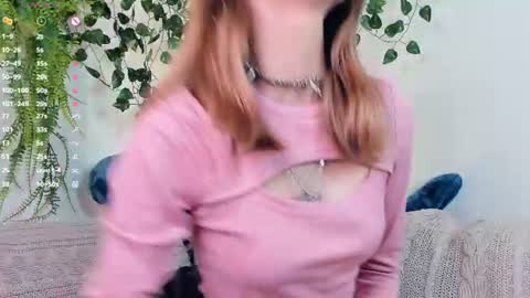 Snapshot of little__caprice chatting on 06-14-26, 07:43 Bella online show from 06-14-26, 07:43