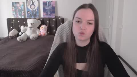 little__flowers online show from 10-29-25, 07:43