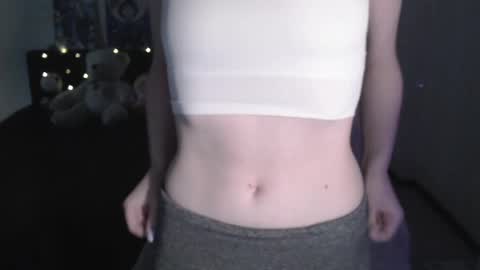 little__flowers online show from 05-31-26, 09:16