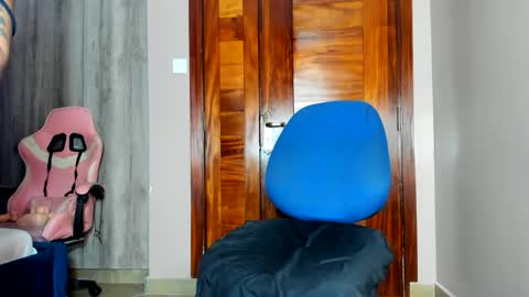 little_africa online show from 03-11-26, 07:36